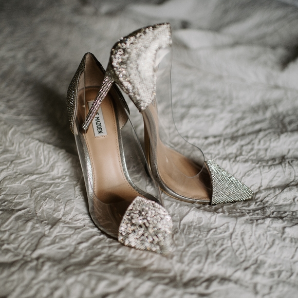 Meet your Posher, Elizabeth - Picture 3 of 4